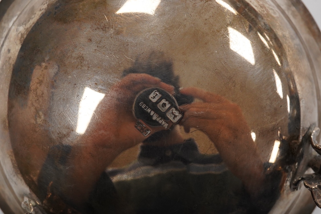 A George V silver bowl, on three figural supports, by Mappin & Webb, London, 1921, diameter 15cm, 7.5oz.